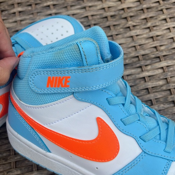 Nike Little Kid Court Borough Mid 2 Sneakers Neon Orange and Blue Boys Size 3 - Picture 9 of 10